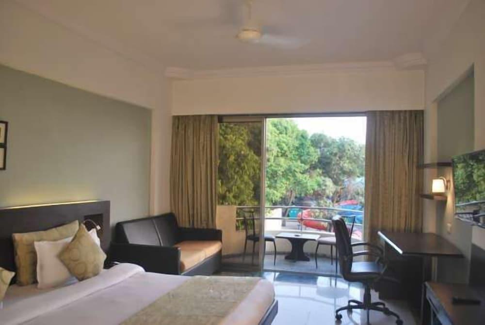 Лонавала: United 21 Retreat, Lonavala