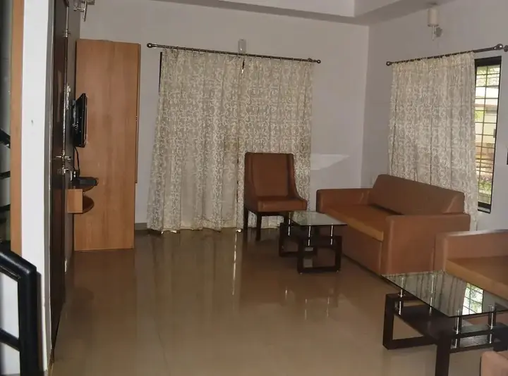 Лонавала: United 21 Retreat, Lonavala