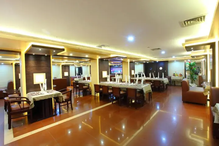 Chalakudy: Trichur Towers