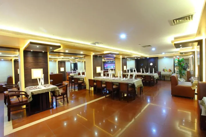 Chalakudy: Trichur Towers