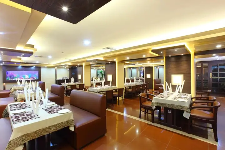Chalakudy: Trichur Towers