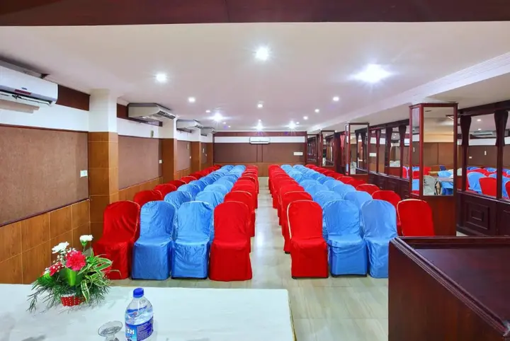 Chalakudy: Trichur Towers