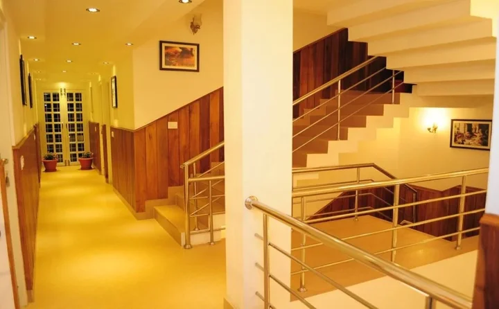 Ути: Garden Manor Hotel