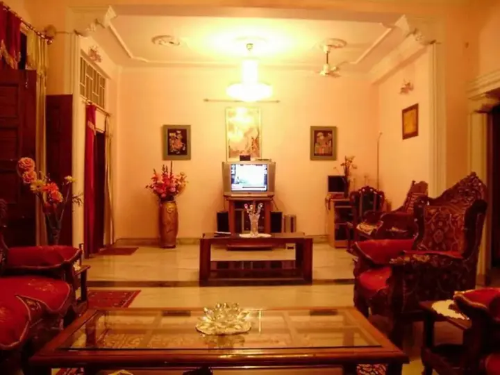 Джайпур: Rajputana Guest House