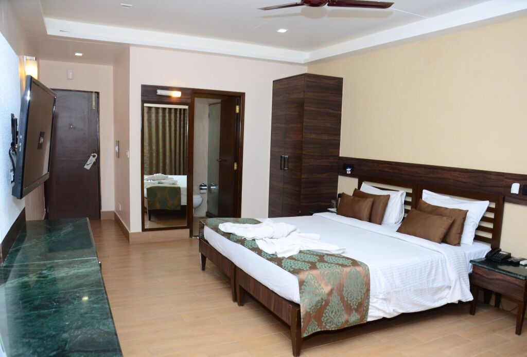 Лонавала: Upper Deck Resort - Stay and Relax at the Highest Peak Lonavala