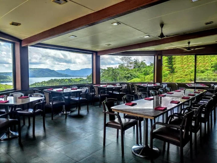 Лонавала: Upper Deck Resort - Stay and Relax at the Highest Peak Lonavala
