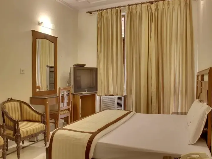 Гуруграм: OYO Rooms Huda Metro Flagship