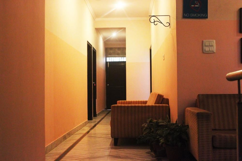 Гуруграм: OYO Rooms Huda Metro Flagship