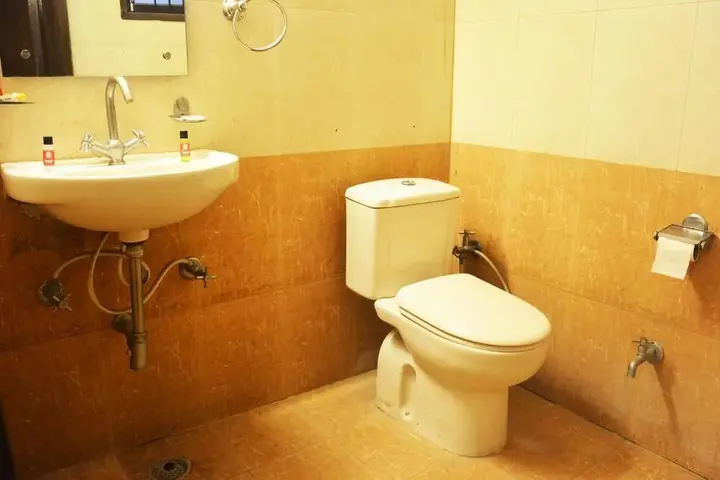 Гуруграм: OYO Rooms Huda Metro Flagship
