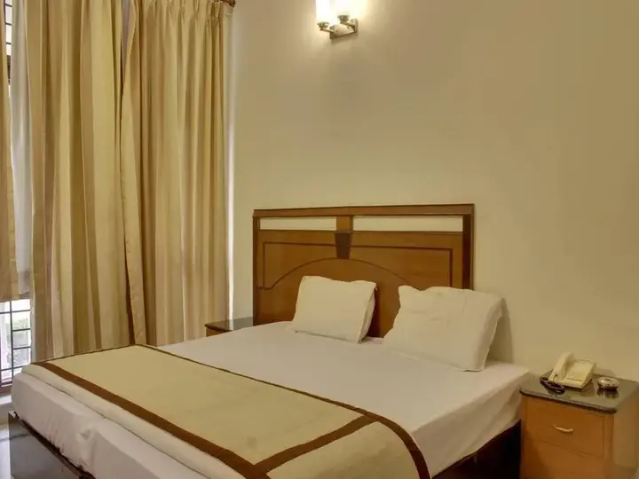 Гуруграм: OYO Rooms Huda Metro Flagship
