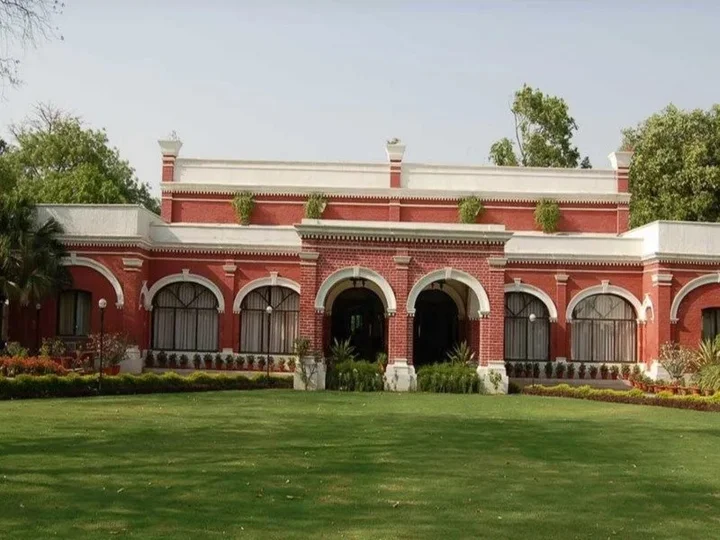 Праяградж: OYO 8771 Hotel Allahabad Regency