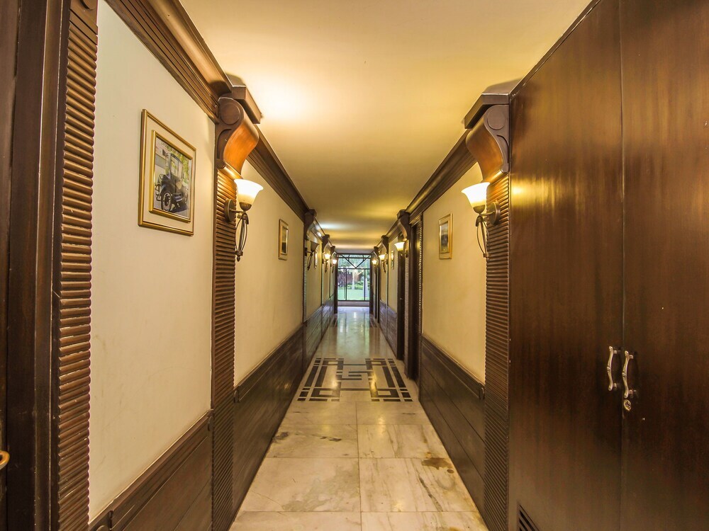 Праяградж: OYO 8771 Hotel Allahabad Regency