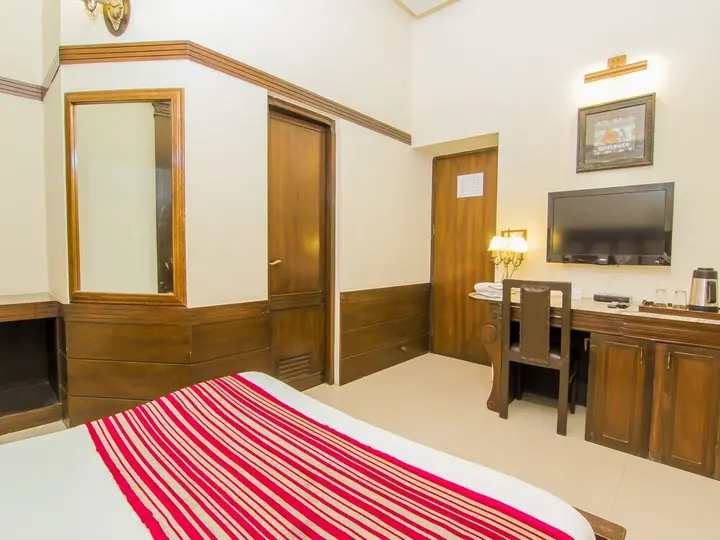 Праяградж: OYO 8771 Hotel Allahabad Regency