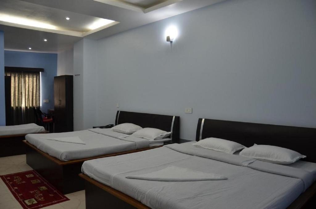 Шиллонг: Hotel Barbareek