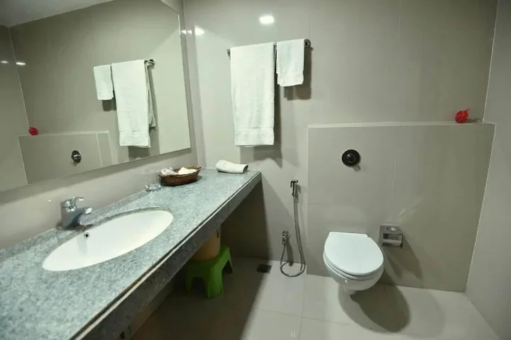 Дибругарх: Dibrugarh Club House