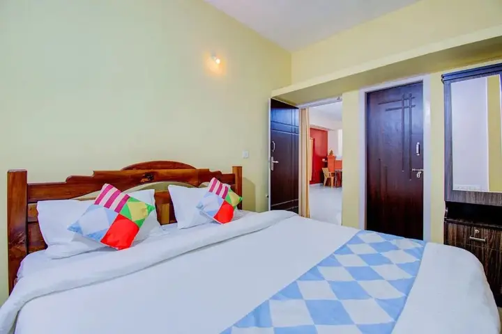 Чамба: Hotel Bharmour View