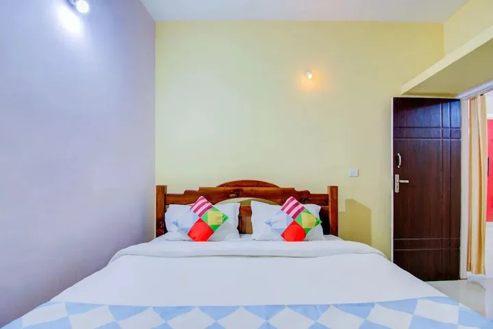 Чамба: Hotel Bharmour View