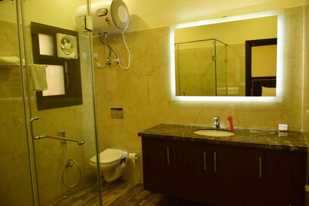 When In Gurgaon - Service Apartments Next to Artemis Hospital — фото 3