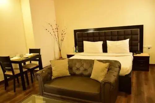 Гуруграм: When In Gurgaon - Service Apartments Next to Artemis Hospital