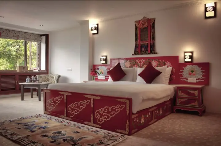 Пеллинг: The Chumbi Mountain Retreat