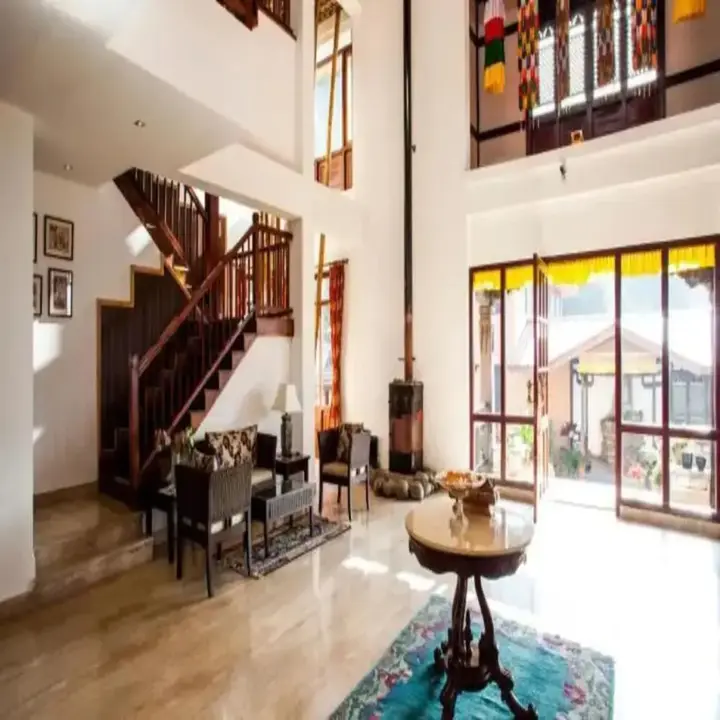 Пеллинг: The Chumbi Mountain Retreat