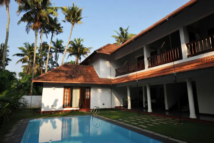 Ангамали: The Villa Romantica