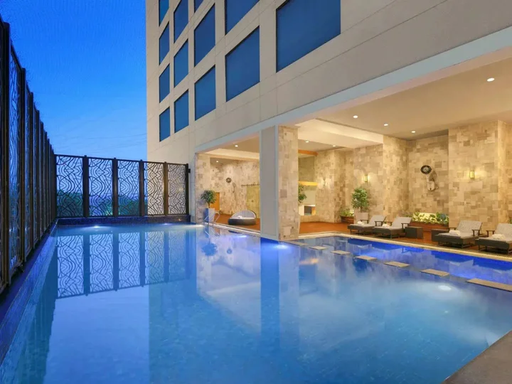 Ахмедабад: Novotel Ahmedabad