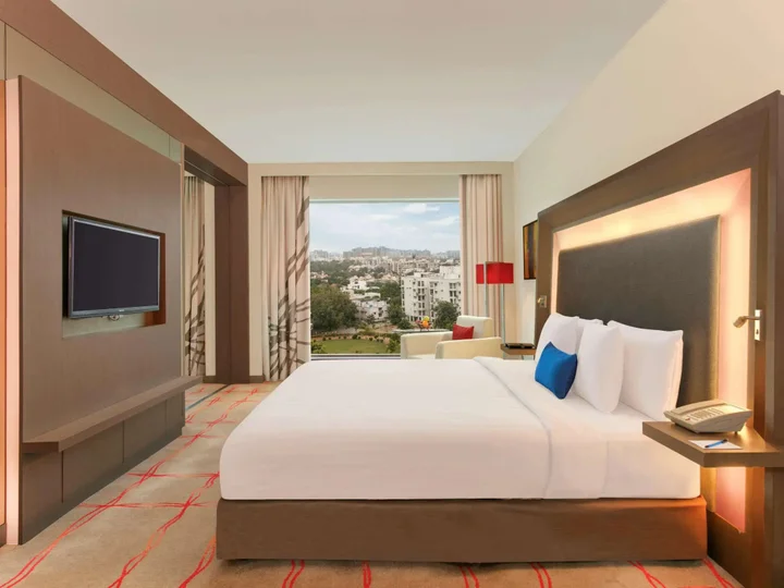Ахмедабад: Novotel Ahmedabad
