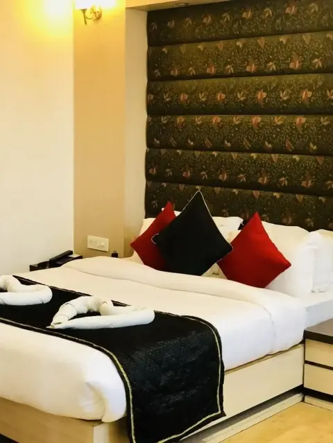 Гувахати: Hotel Prag Continental