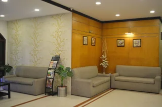 Гувахати: Hotel Prag Continental