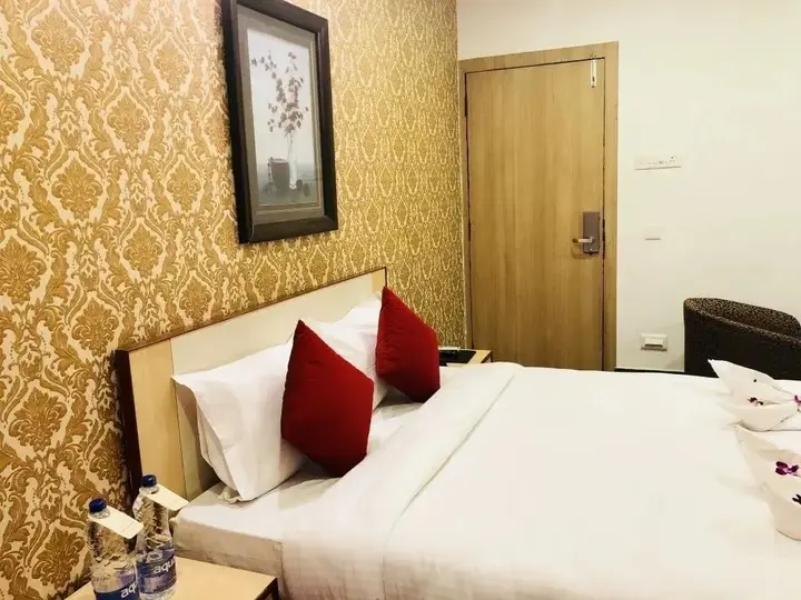Гувахати: Hotel Prag Continental