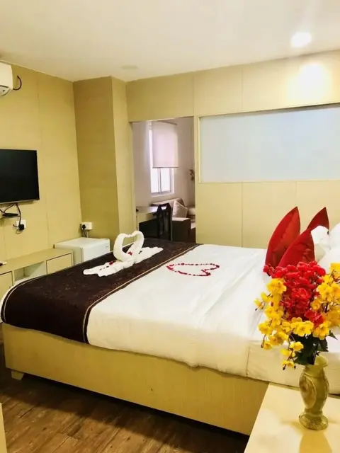 Гувахати: Hotel Prag Continental