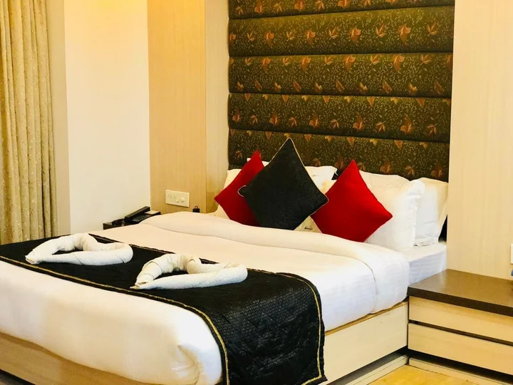 Гувахати: Hotel Prag Continental