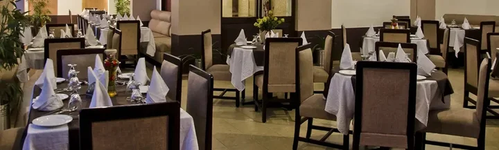 Гувахати: Hotel Prag Continental