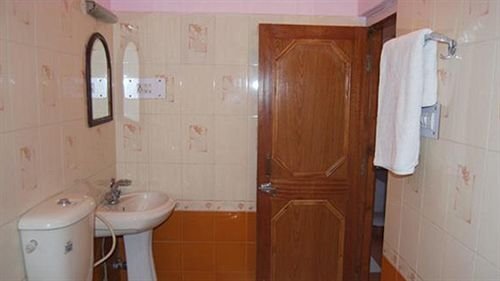 Татапани: New Spring View Guest House