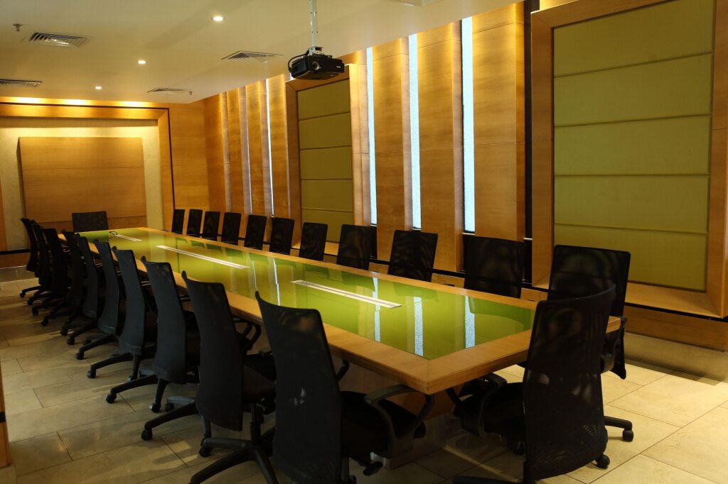 Коччи: Ginger Kochi MG Road