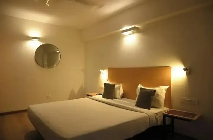 Пуна: OYO 9195 Hotel Sagar Inn