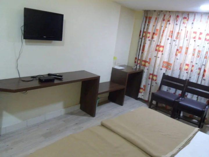 Пуна: Hotel Jagannath