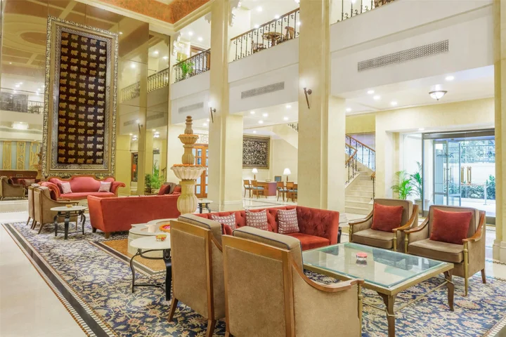 Варанаси: Radisson Hotel Varanasi