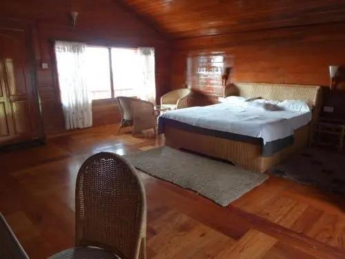 Кодайканал: Surya Holidays Kodaikanal