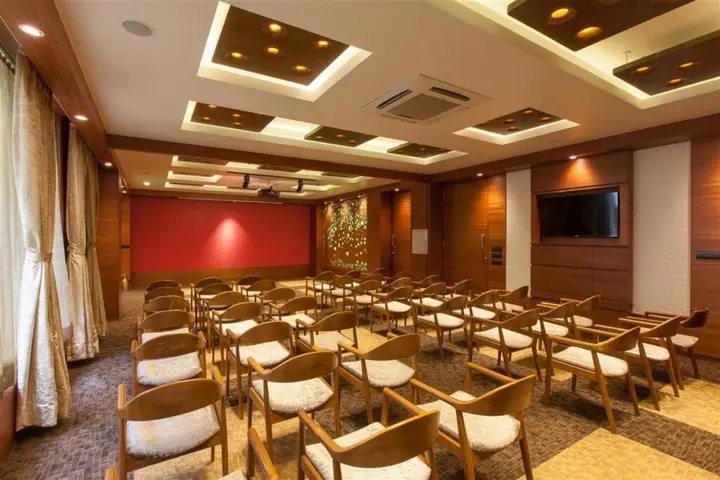 Ахмедабад: Hotel Cosmopolitan Ahmedabad