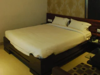 Праяградж: Hotel Galaxy