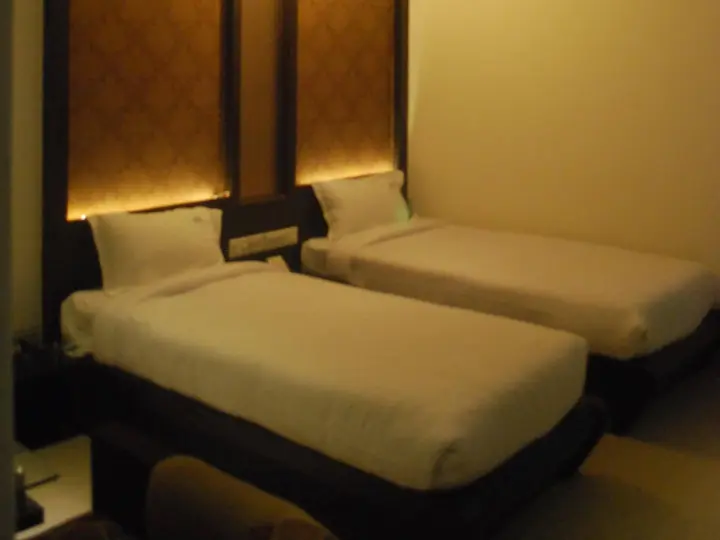 Праяградж: Hotel Galaxy
