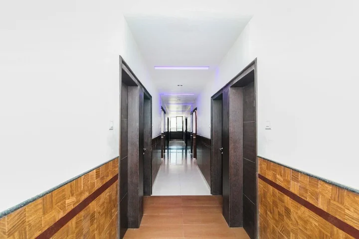 Ширди: FabExpress Sai Grand Castle Inn