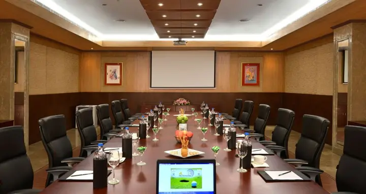 Гуруграм: Savoy Suites Manesar