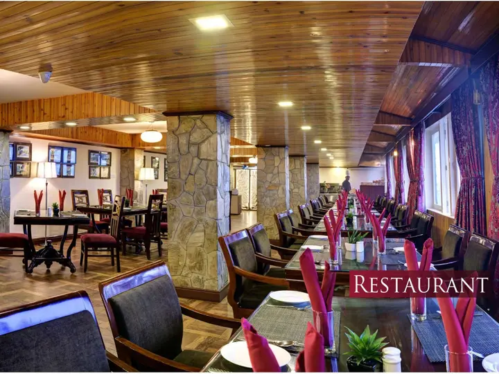 Дарджилинг: Yashshree Mall Road Darjeeling