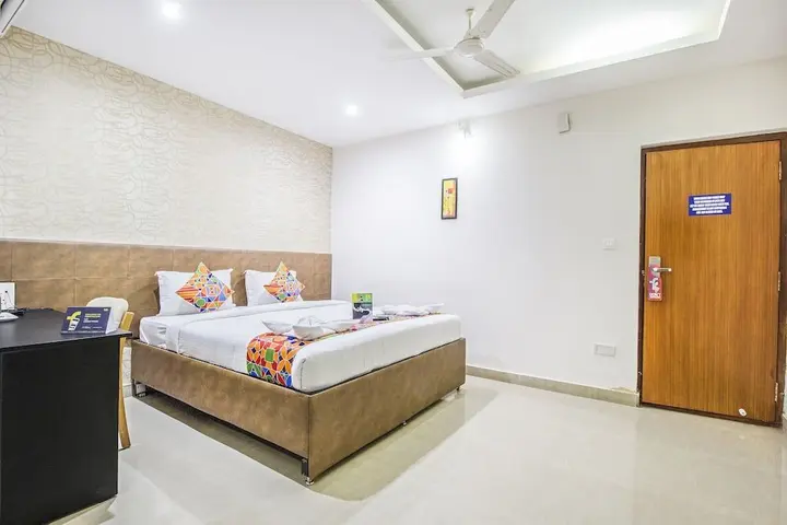 Бангалор: FabHotel 4 Seasons Silk Board