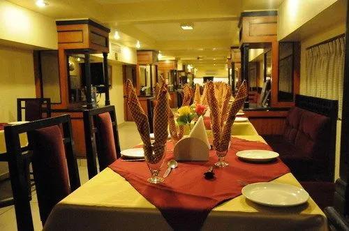 Бангалор: Sovereign Hotel