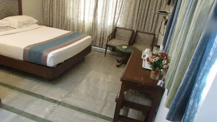 Бангалор: Sovereign Hotel