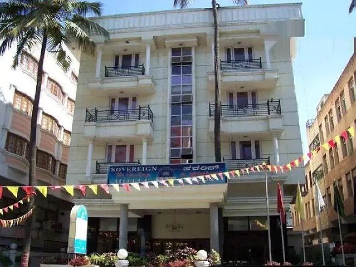 Бангалор: Sovereign Hotel